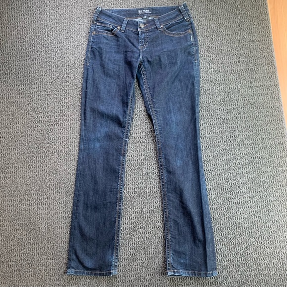 Silver Jeans. Suki straight. Size 30W 34L. Dark Blue - Picture 7 of 9
